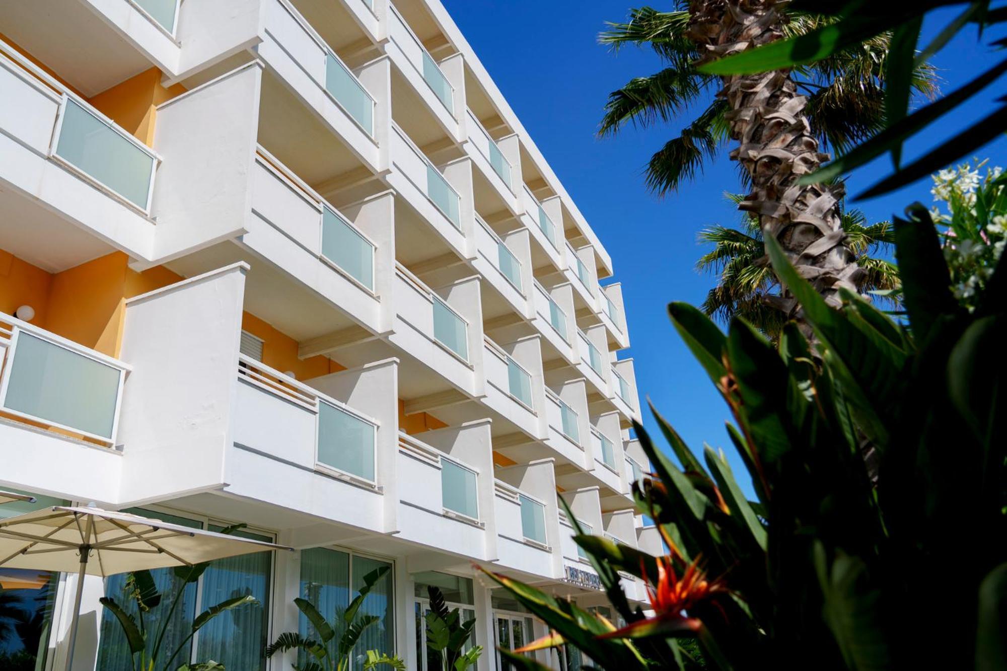 Hotel Belvedere Martinsicuro Exterior foto